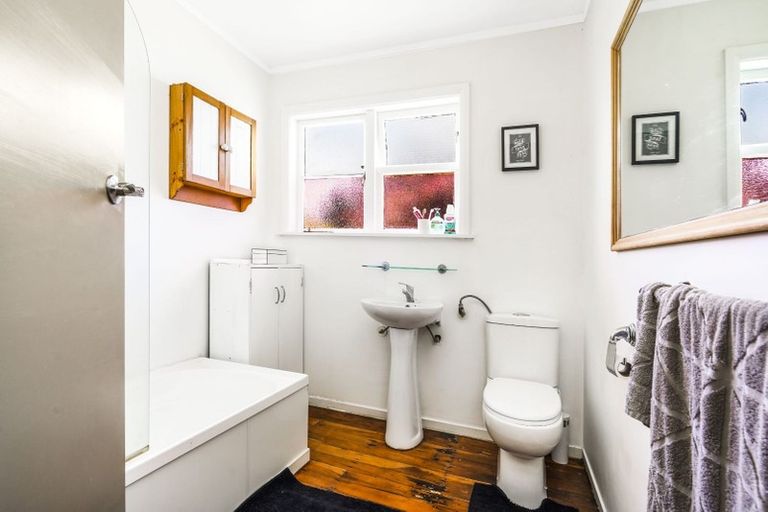 Photo of property in 193 Clarkin Road, Fairfield, Hamilton, 3214