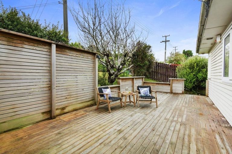 Photo of property in 33 Tawa Terrace, Tawa, Wellington, 5028