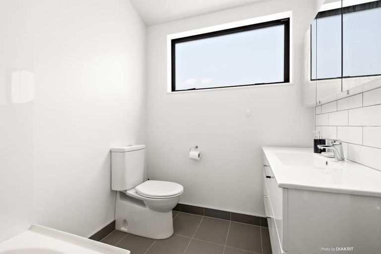 Photo of property in 3/74 Derwent Street, Island Bay, Wellington, 6023