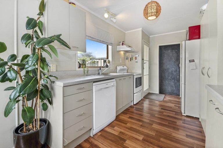 Photo of property in 29 Browning Crescent, Owhata, Rotorua, 3010