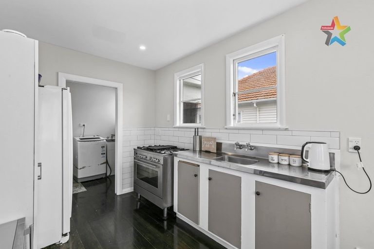 Photo of property in 12 Wheatley Street, Naenae, Lower Hutt, 5011