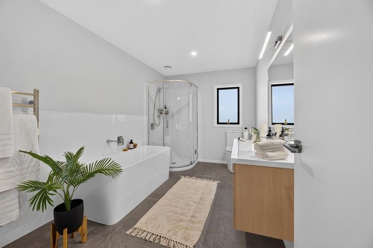 Photo of property in 11 Peony Drive, Greytown, 5712