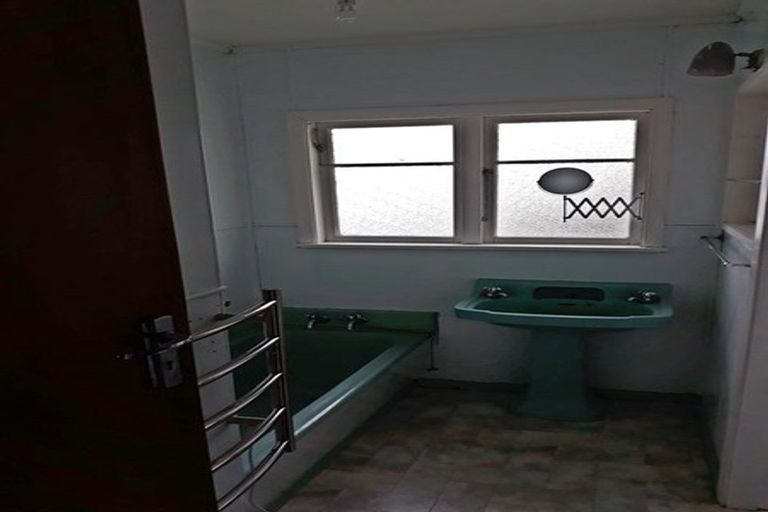 Photo of property in 34 Kingston Street, Awapuni, Palmerston North, 4412