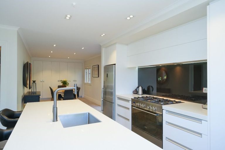 Photo of property in 86 Forbury Road, Saint Clair, Dunedin, 9012