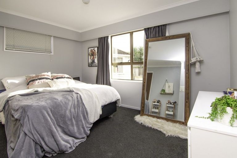 Photo of property in 1 Dove Place, Westbrook, Palmerston North, 4412