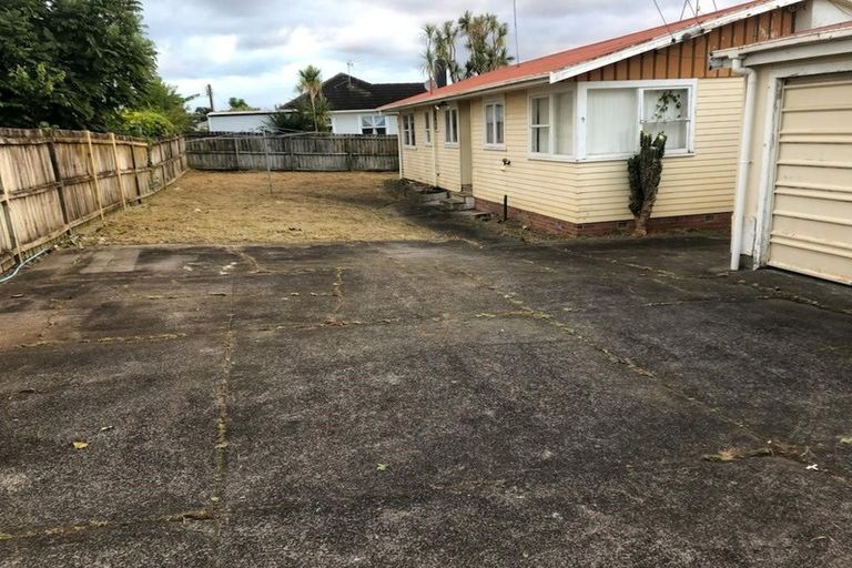 Photo of property in 18 Puriri Road, Manurewa, Auckland, 2102