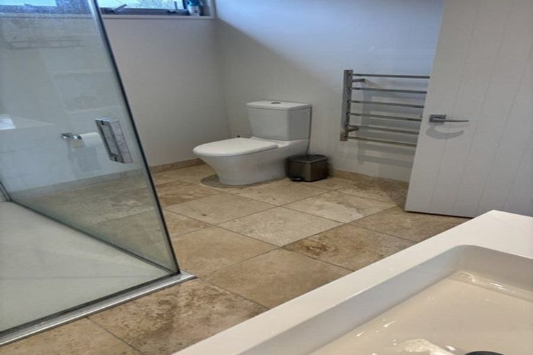 Photo of property in 15 Rowan Court, Wanaka, 9305