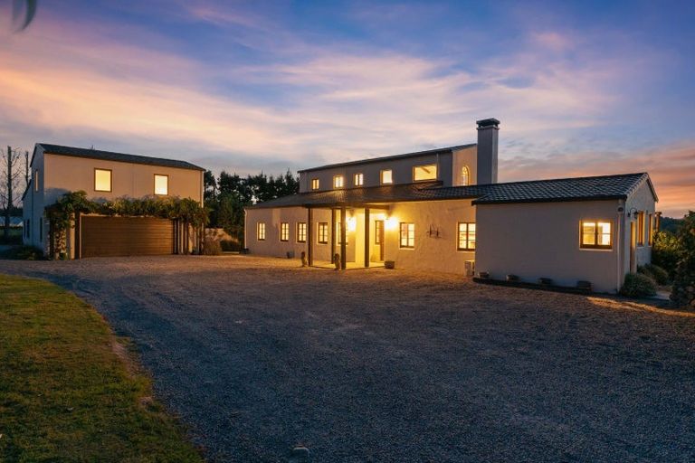 Photo of property in 147 Black Rock Road, Te Ore Ore, Masterton, 5886