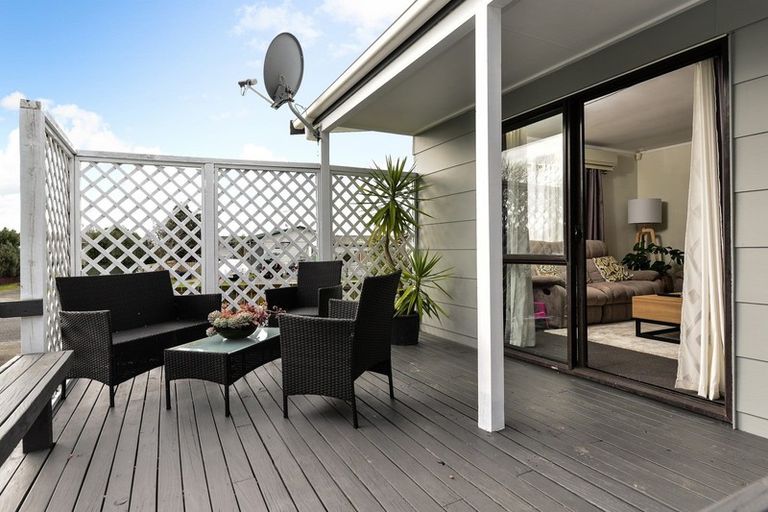 Photo of property in 393 Kahikatea Drive, Dinsdale, Hamilton, 3204