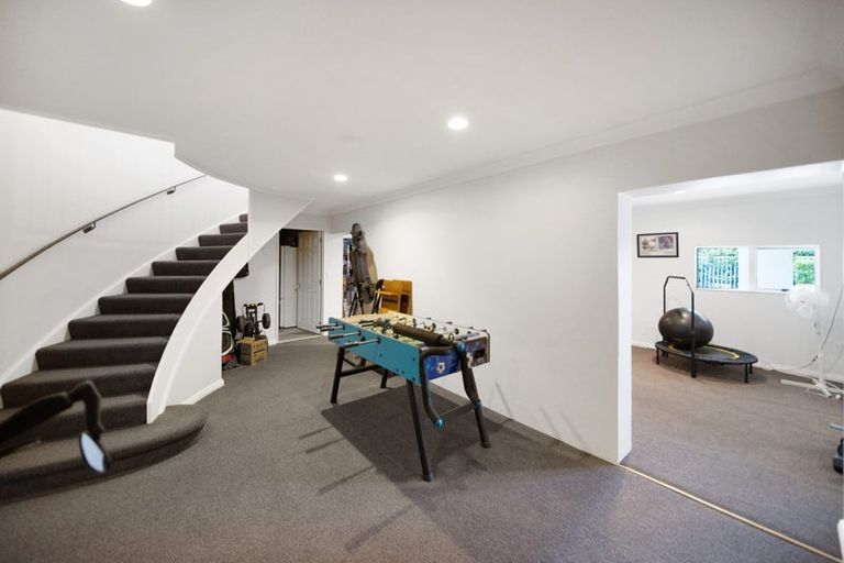 Photo of property in 19 Evelyn Road, Cockle Bay, Auckland, 2014