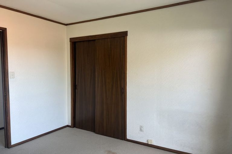 Photo of property in 96 Becroft Drive, Forrest Hill, Auckland, 0620