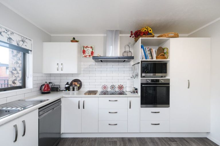 Photo of property in 166b Fitzherbert Avenue, West End, Palmerston North, 4410