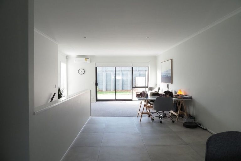 Photo of property in 9 Roundel Crescent, Whenuapai, Auckland, 0618