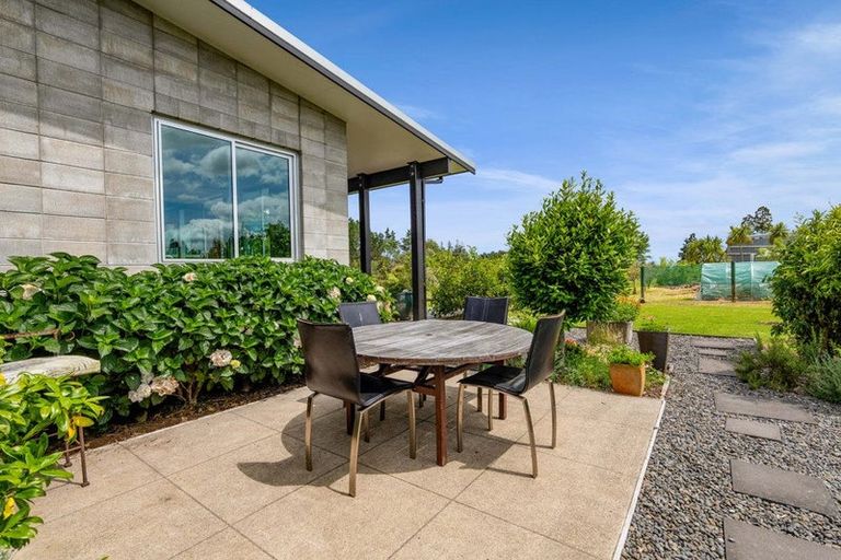 Photo of property in 438 Alfred Road, Kaimiro, New Plymouth, 4371