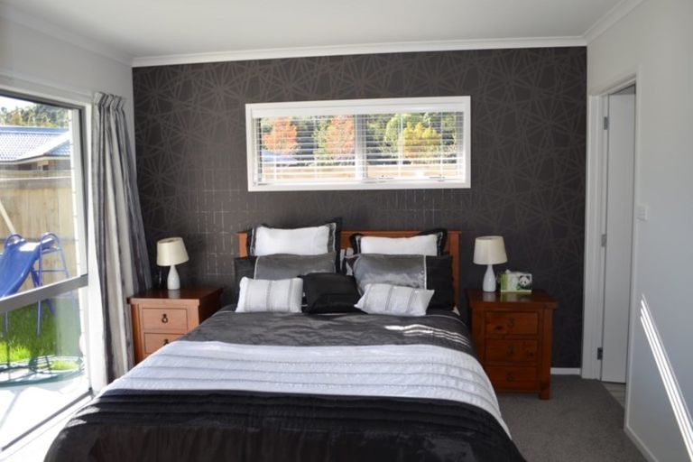 Photo of property in 29 Lakeview Quay, Pyes Pa, Tauranga, 3112