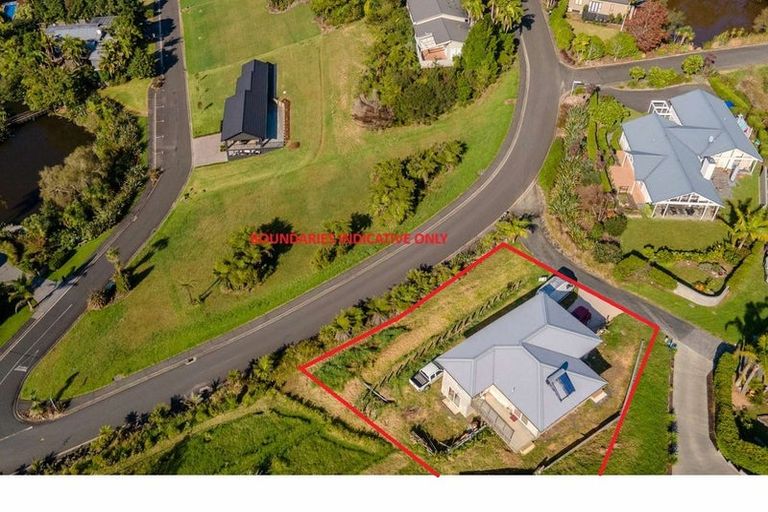 Photo of property in 25 Alderton Drive, Kerikeri, 0230