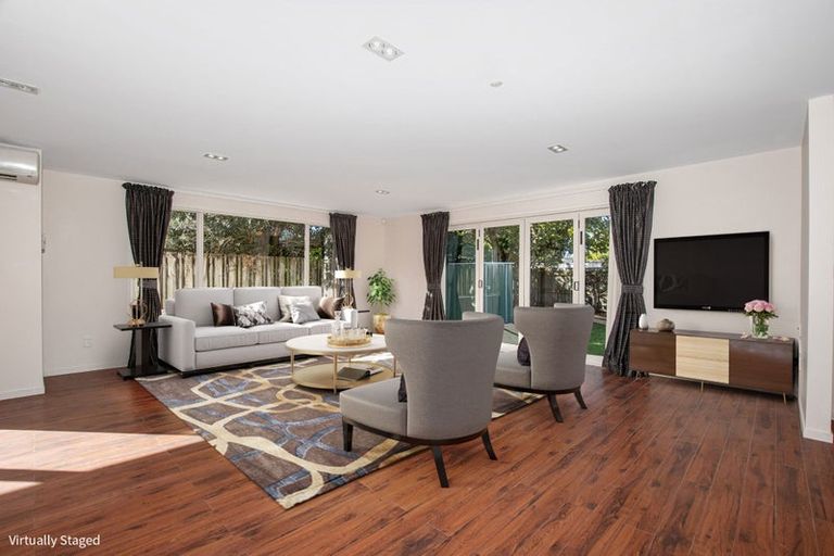 Photo of property in 16b Bermuda Place, One Tree Point, 0118