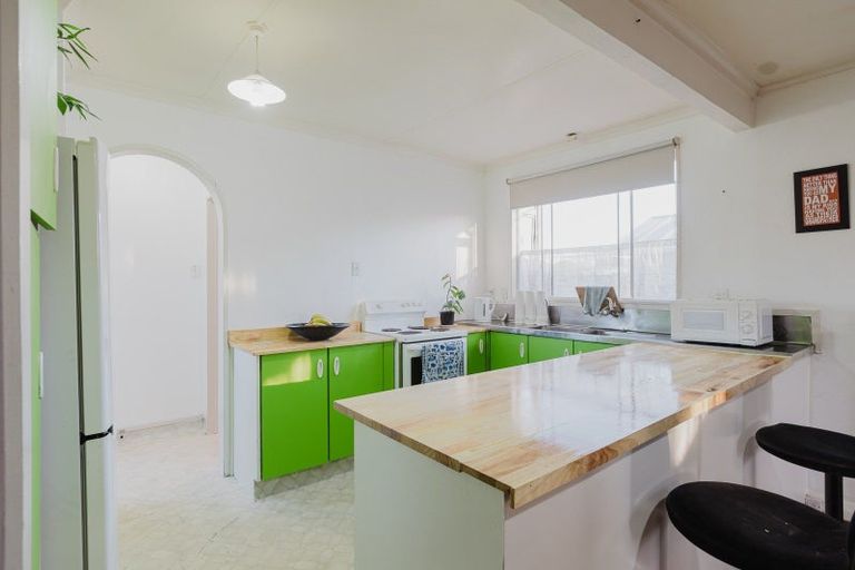 Photo of property in 262 Tremaine Avenue, Highbury, Palmerston North, 4412