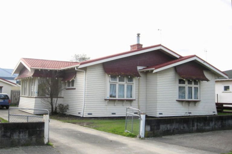 Photo of property in 19 South Street, West End, Palmerston North, 4410