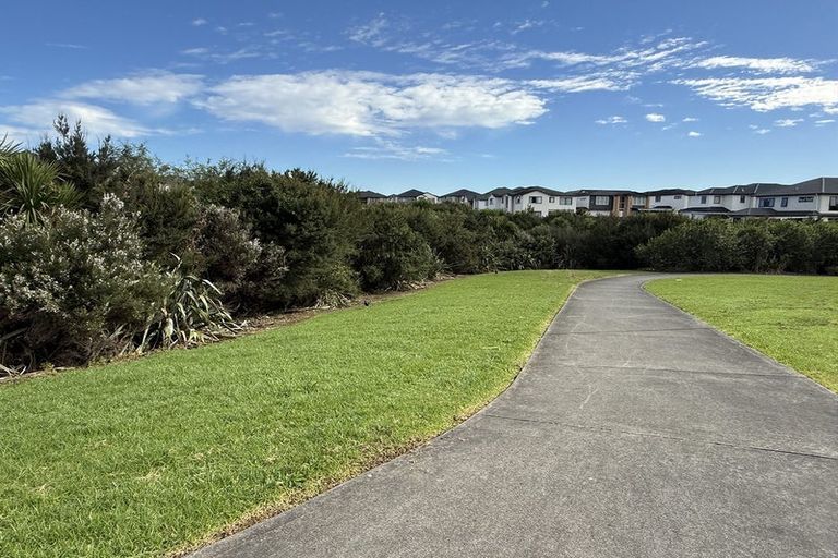 Photo of property in 3 Drumfad Road, Flat Bush, Auckland, 2019