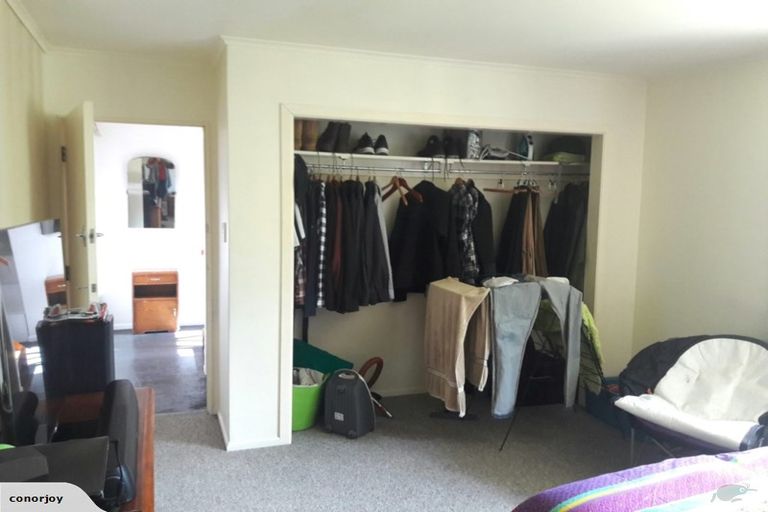 Photo of property in 11 Te Pari Pari Road, Pukerua Bay, 5026