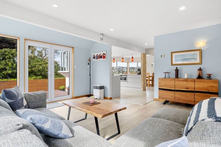 Photo of property in 32 Penryn Drive, Camborne, Porirua, 5026