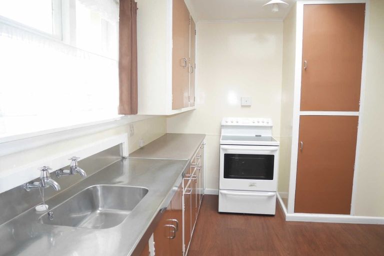 Photo of property in 8 Moreland Avenue, Papanui, Christchurch, 8053