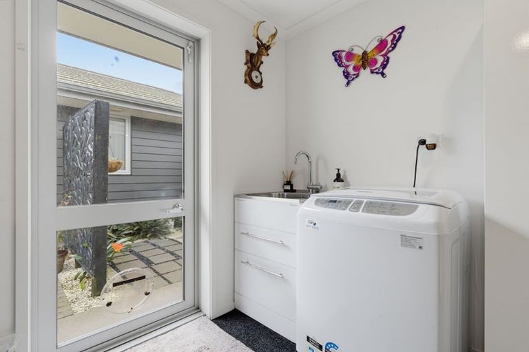 Photo of property in 27 Arrow Close, Papamoa, 3118