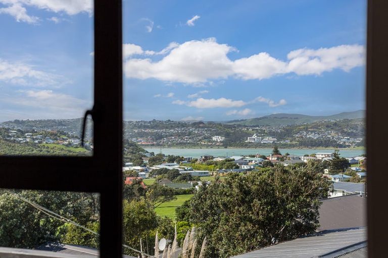 Photo of property in 95 Matatiro Street, Titahi Bay, Porirua, 5022