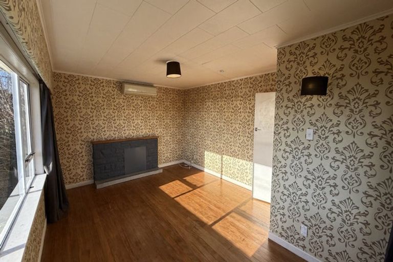 Photo of property in 6/6a Mount View Place, Spotswood, New Plymouth, 4310