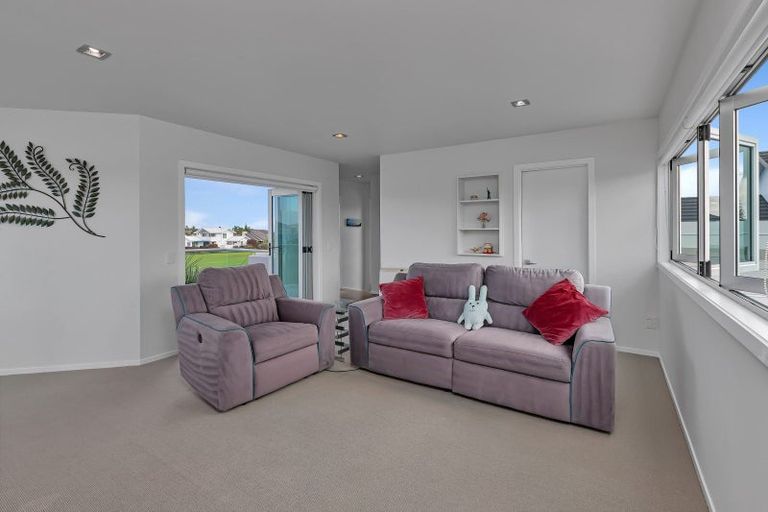 Photo of property in 1 Cayman Court, One Tree Point, 0118