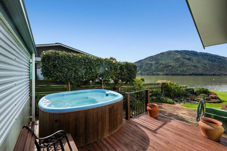 Photo of property in 28 Belvue Bay Road, Havelock, Picton, 7281