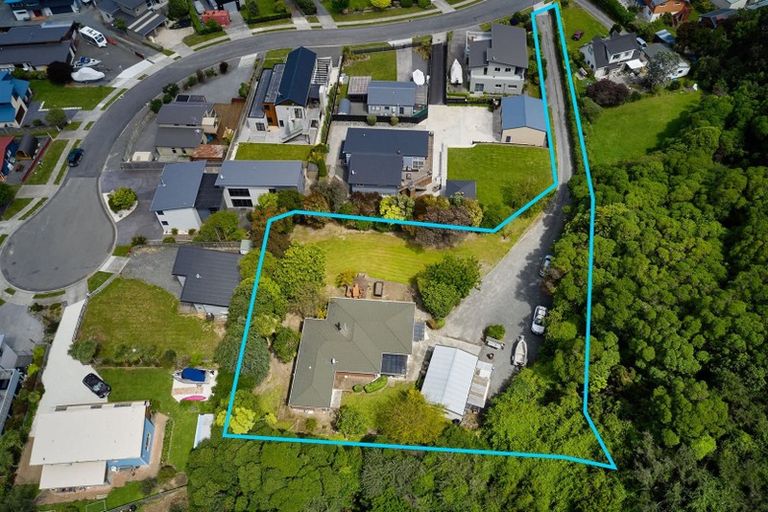 Photo of property in 42 Kotare Place, South Bay, Kaikoura, 7300