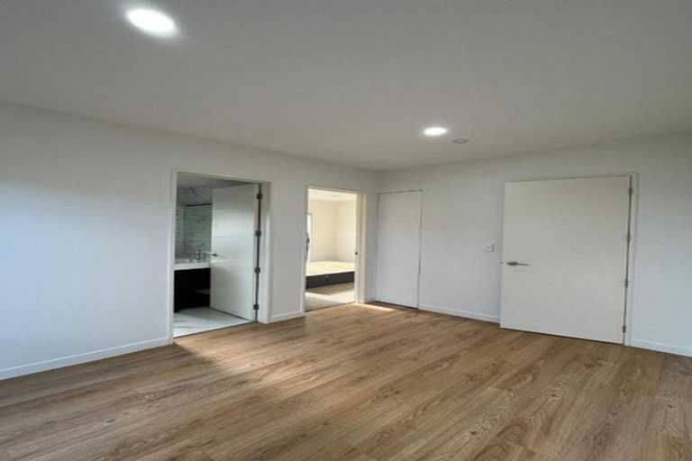 Photo of property in 36 Hikuawa Road, Flat Bush, Auckland, 2019
