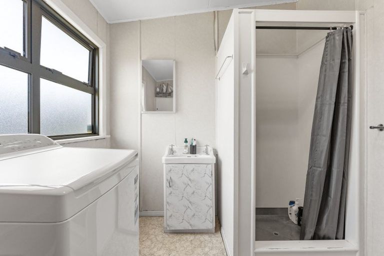 Photo of property in 645 Ferguson Street, Terrace End, Palmerston North, 4410