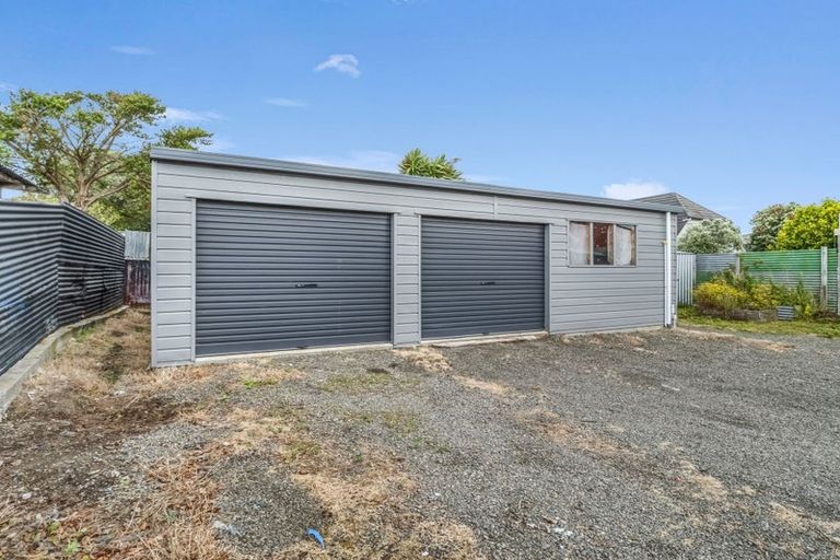 Photo of property in 17 Ngarimu Street, Roslyn, Palmerston North, 4414