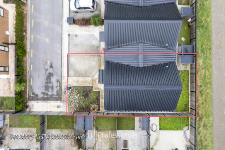 Photo of property in 10 Raeble Walkington Lane, Wallaceville, Upper Hutt, 5018