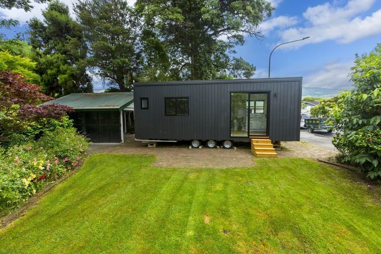 Photo of property in 56 Whitemans Road, Silverstream, Upper Hutt, 5019