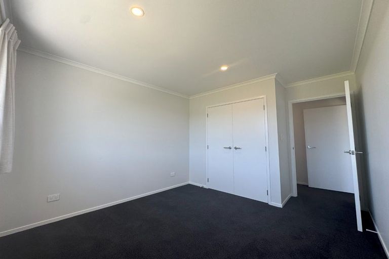 Photo of property in 30 Te Piriti Road, One Tree Point, 0118