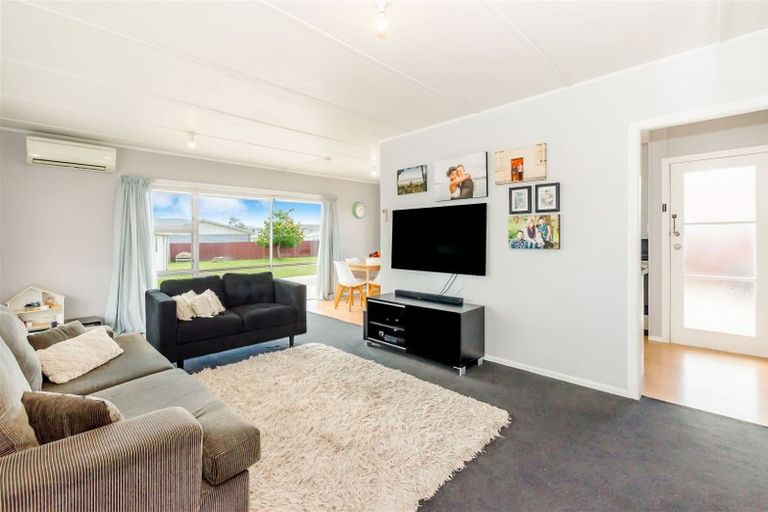 Photo of property in 59 Michael Road, Paraparaumu Beach, Paraparaumu, 5032