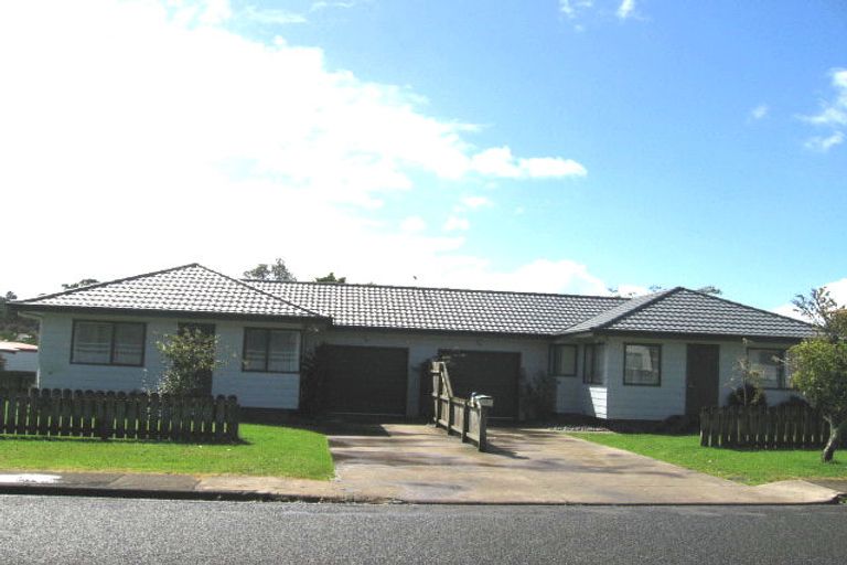 Photo of property in 11 Bittern Place, Henderson, Auckland, 0610