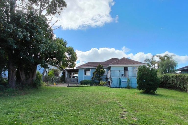 Photo of property in 46 Bleakhouse Road, Howick, Auckland, 2014