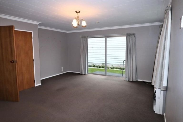 Photo of property in 70 Macmaster Street, Richmond, Invercargill, 9810
