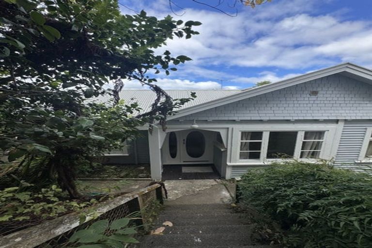 Photo of property in 3/44 Northland Road, Northland, Wellington, 6012