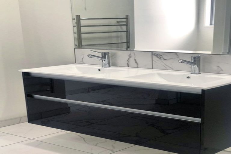 Photo of property in 73 The Esplanade, Pegasus, 7612