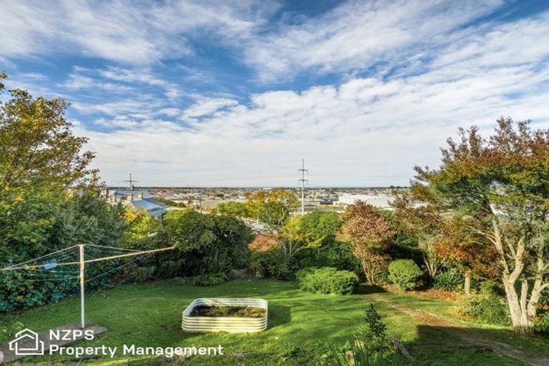 Photo of property in 17 Walter Street, The Glen, Dunedin, 9011