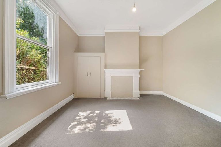 Photo of property in 24 Neidpath Road, Mornington, Dunedin, 9011
