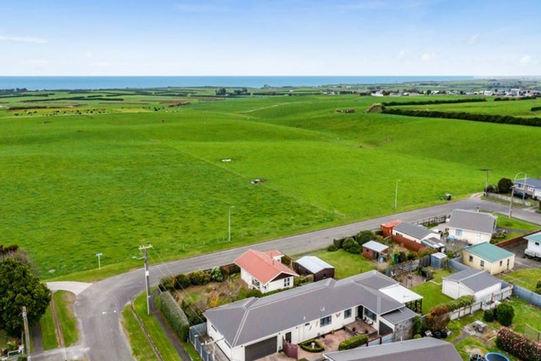 Photo of property in 82 Puriri Street, Hawera, 4610