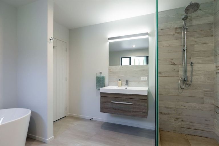 Photo of property in 615 Port Underwood Road, Whatamango Bay, Picton, 7281