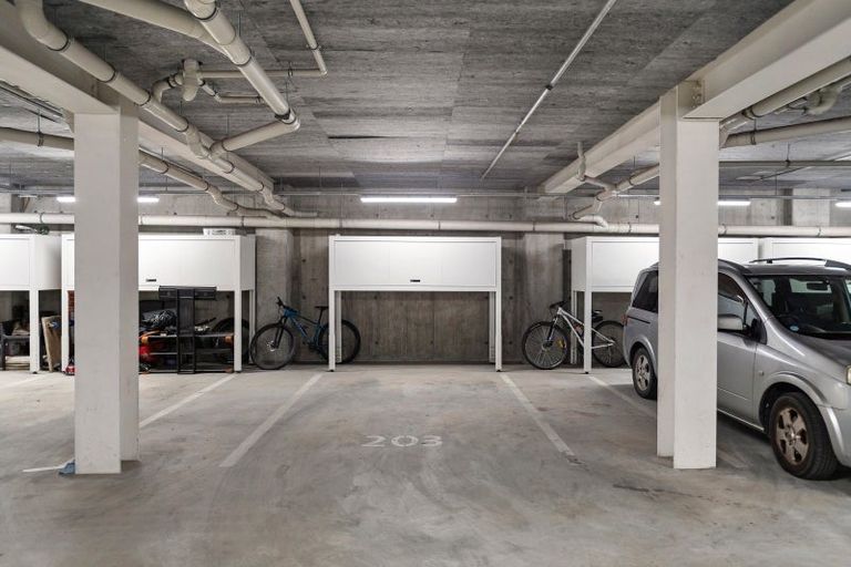 Photo of property in 203/34 Red Oaks Drive, Frankton, Queenstown, 9300